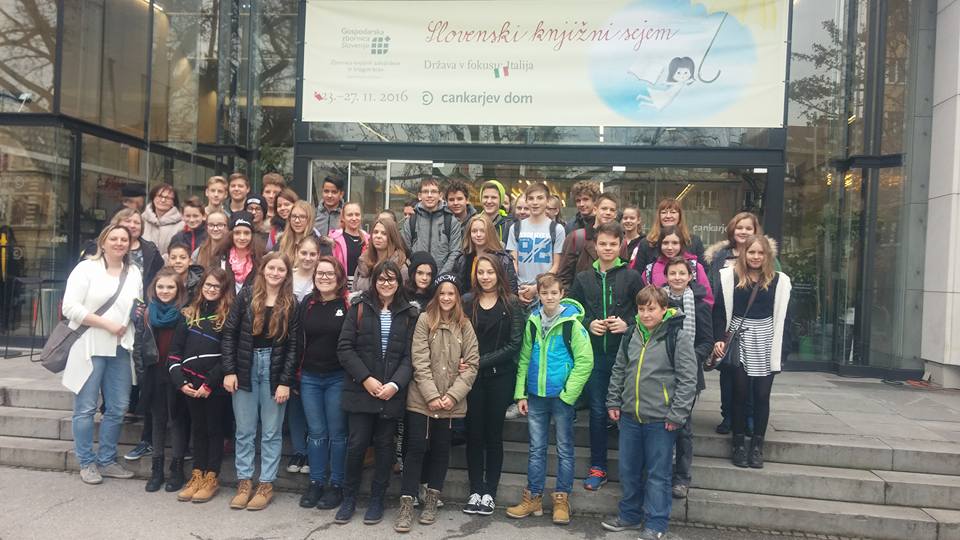 23. 11. 2016 – Ljubiteljice in ljubitelji branja na 32. knjižnem sejmu